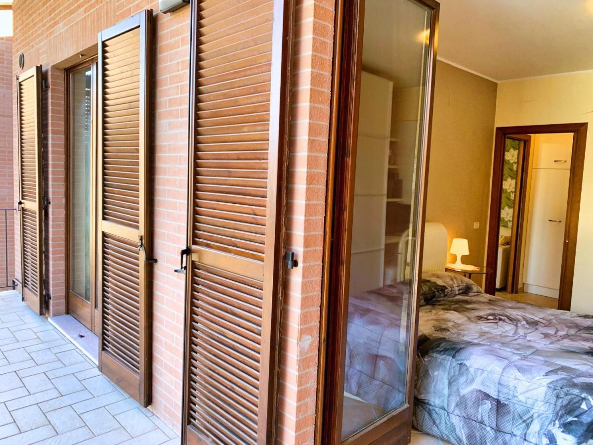 La Casa Di Lory Apartment Сарнано Екстериор снимка