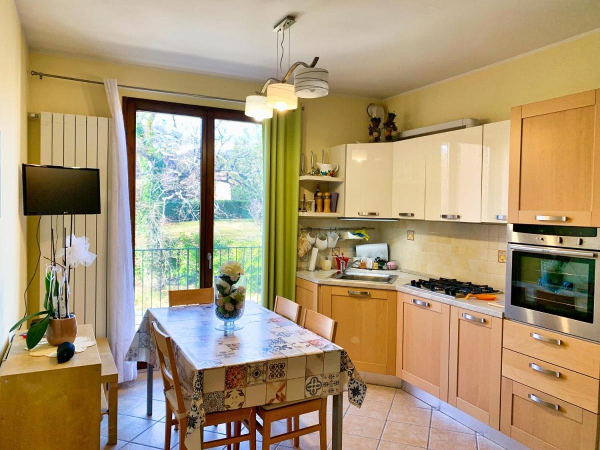 La Casa Di Lory Apartment Сарнано Екстериор снимка